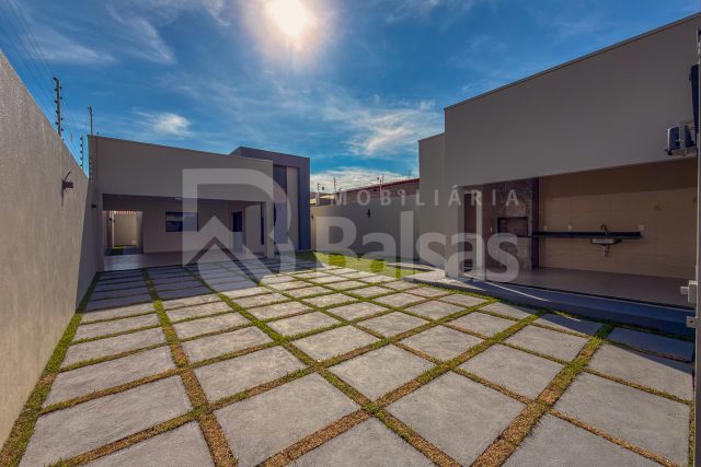 Casa a Venda na Açucena